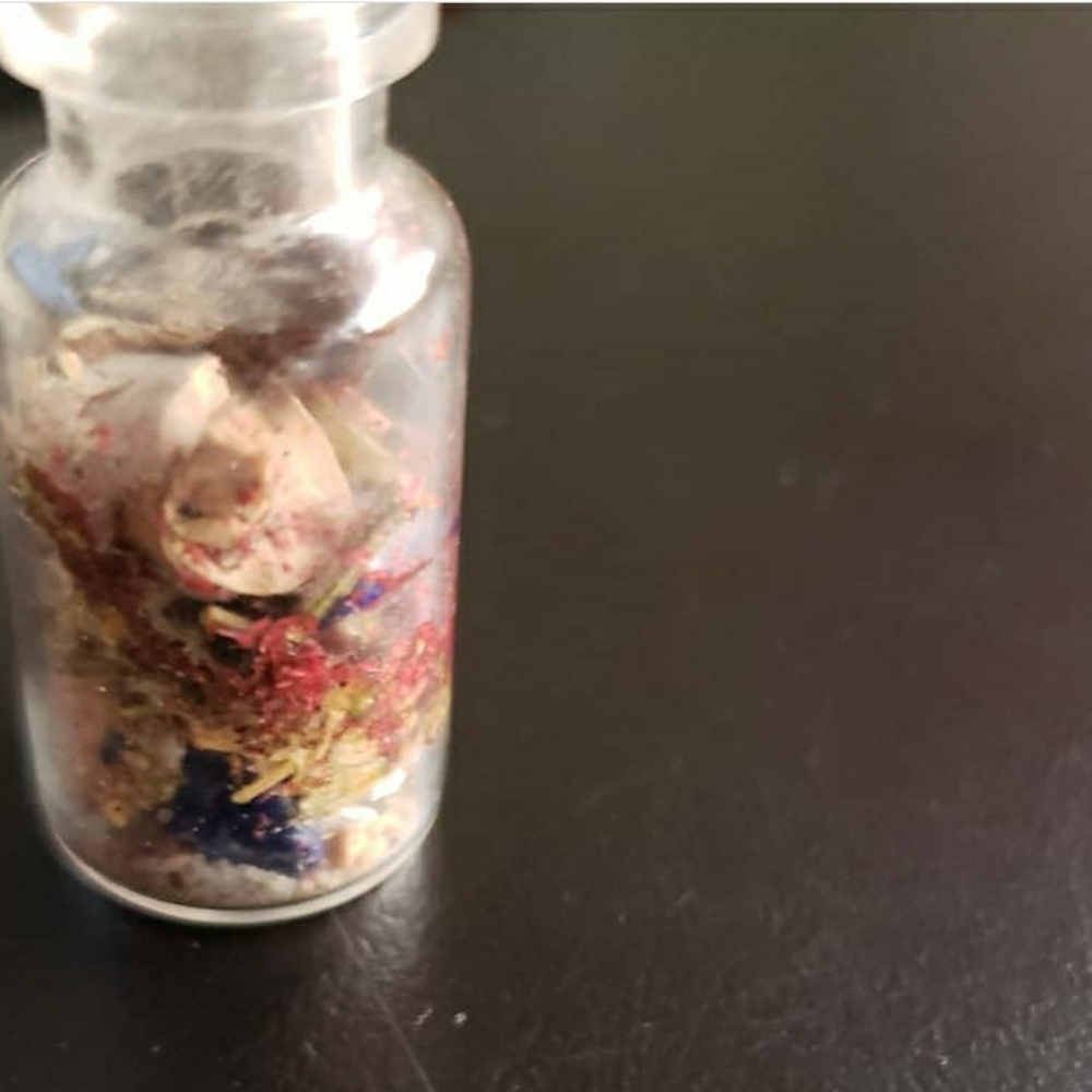 Love spell jar